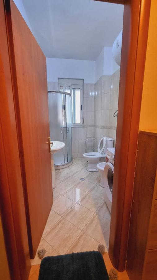 Liqeni Thate, Tirane Apartment Exterior foto